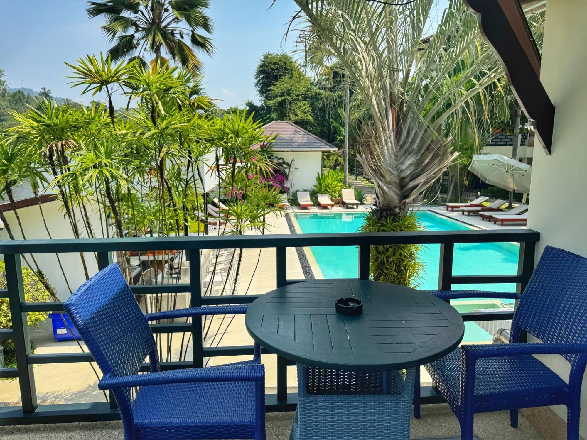 Serenity Lakeside Resort Kathu Exterior foto